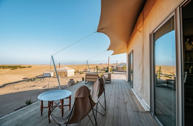 Suite Nineteen - One Bedroom Resort, Sleeps 2
