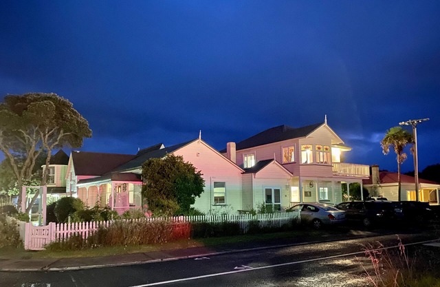 'Summerville House' @ Whitianga