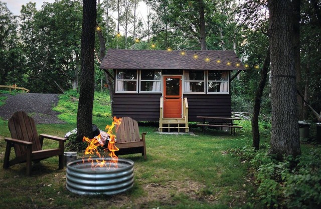 Sun View - Antique Scout Cabin Suite