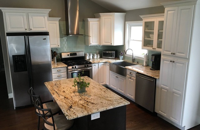 Sunny and Bright Home in Central Location!