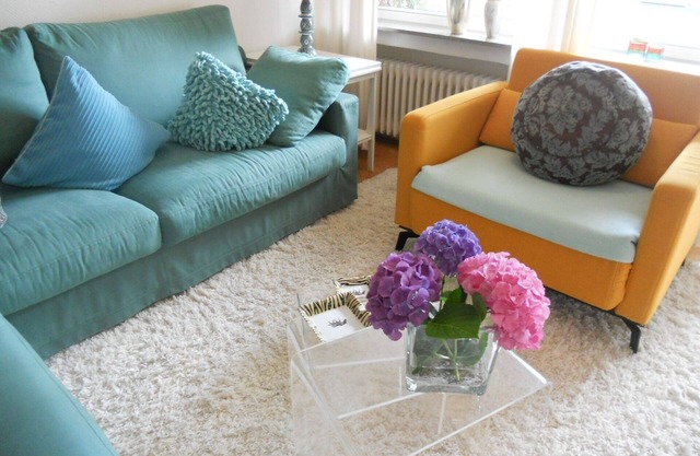 Sunny apartment with garden view and south-west balcony