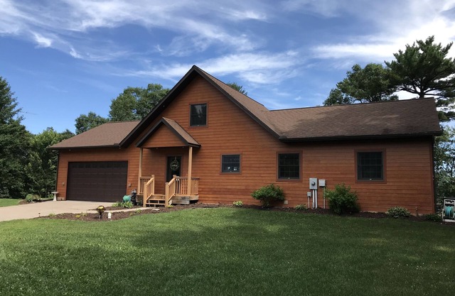 Sunny's Landing 3000 SF home on Prairie Lake