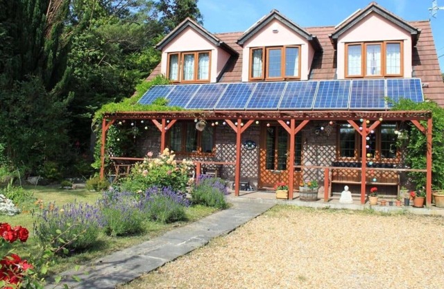 Sunnyside Cottage - Rural 2-bedroom apartment