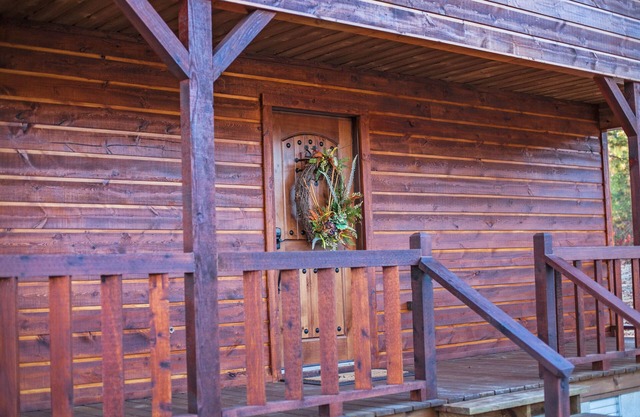 Sunrise Sanctuary: Amazing Mountain Sunrise View,Hot Tub,Hammock,Fireplace