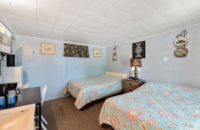Sunset Acres Motel - Room 2