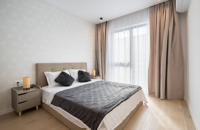 Sunset cozy apartment Bucharest