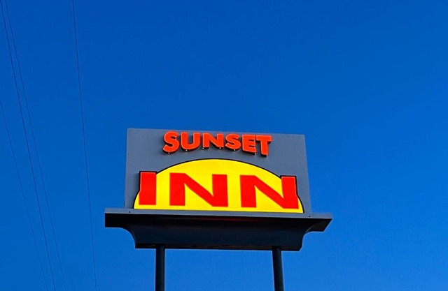 Sunset Inn
