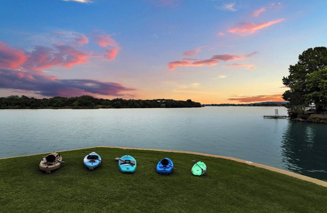 Sunset Point: New Home for Family Fun w/Water Toys