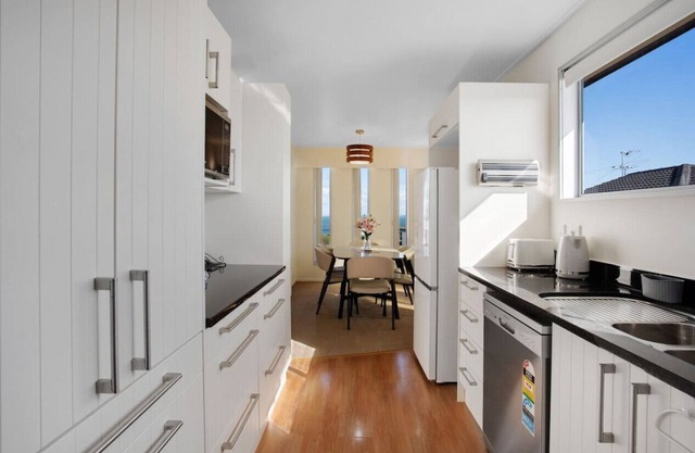 Sunset Soiree Home with Sea Views and Air-Con