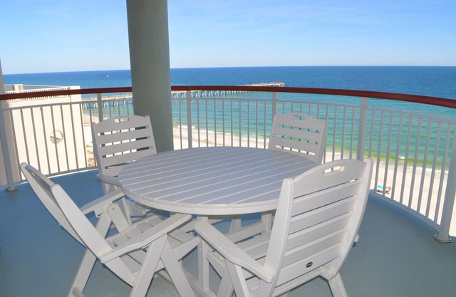SUNSHINE FOR RENT - 11th Floor