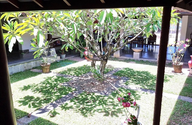 Super 3 bedroom beach villa, Ranna, Tangalle for 6, pool, free pick up, serviced