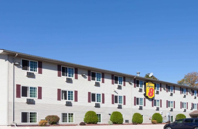 Super 8 by Wyndham Johnstown/Gloversville
