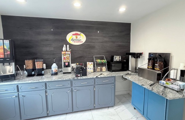 Super 8 by Wyndham Monticello AR
