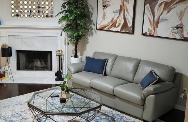 Super Clean Comfortable Townhome -Sleeps 6-Home Away From Home! nnnnnnnnnnnnnnnn