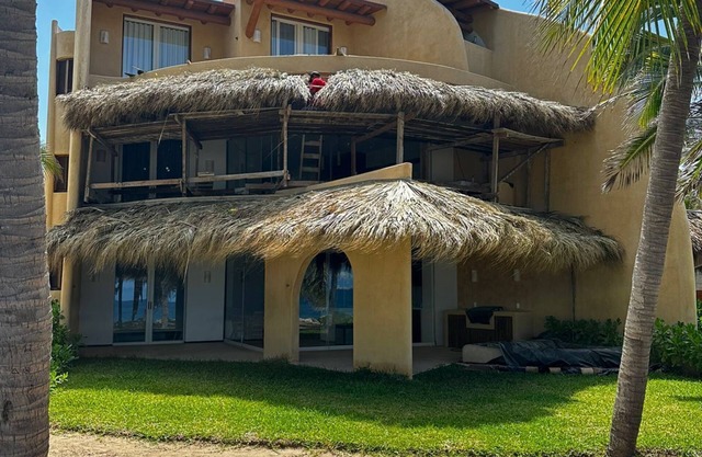 Superb 2-bedroom condo in Playa Blanca with AC, WiFi