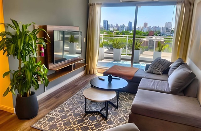 Superb 3BR with Pool, BBQ, Sauna & Stunning Views