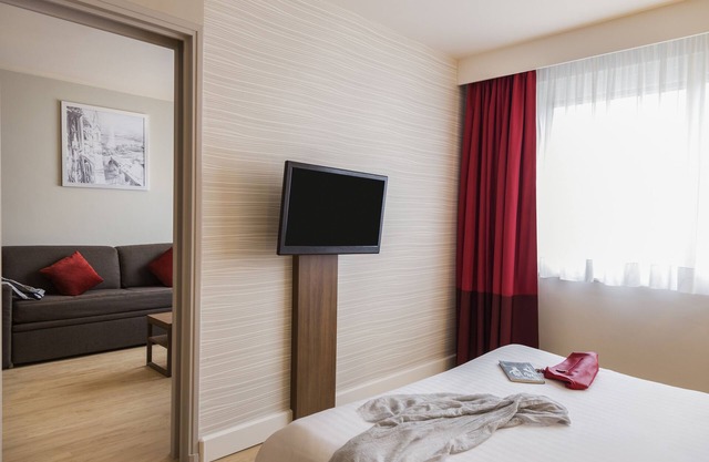 Superb apartment at the gateway to Switzerland