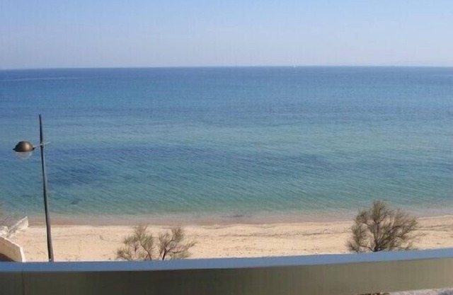 Superb STUDIO 4 Pers/On Beach/New Condition/Sea view 180 ° except./Parking/WIFI/AC