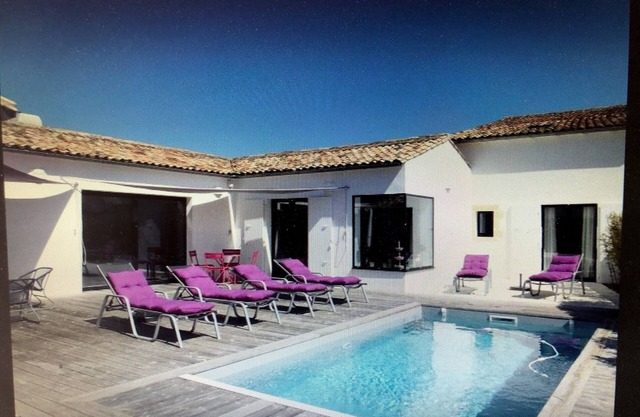 SUPERB VILLA WITH HEATED SWIMMING POOL