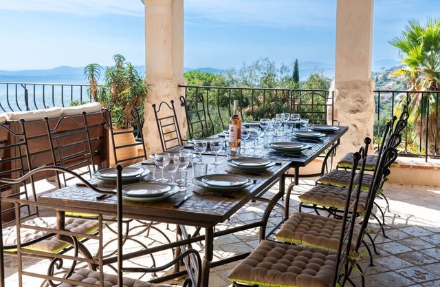 Superb Villa A/C , heated pool , panoramic sea views & great village location
