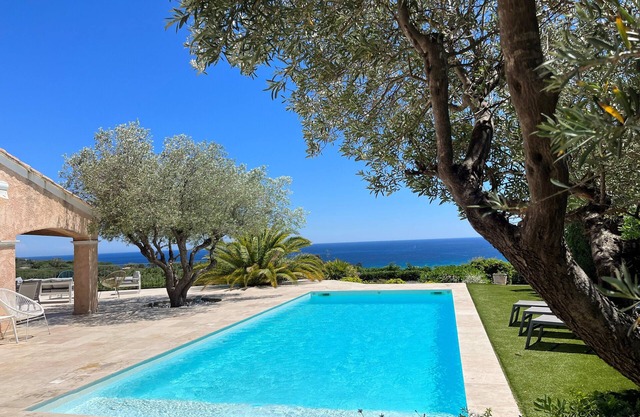 Superb villa with panoramic sea view Sainte Maxime