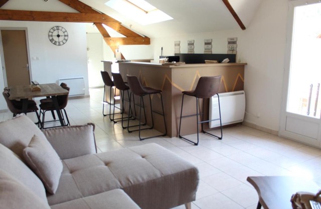 Superbe Appartement Circuit des 3 Chateaux