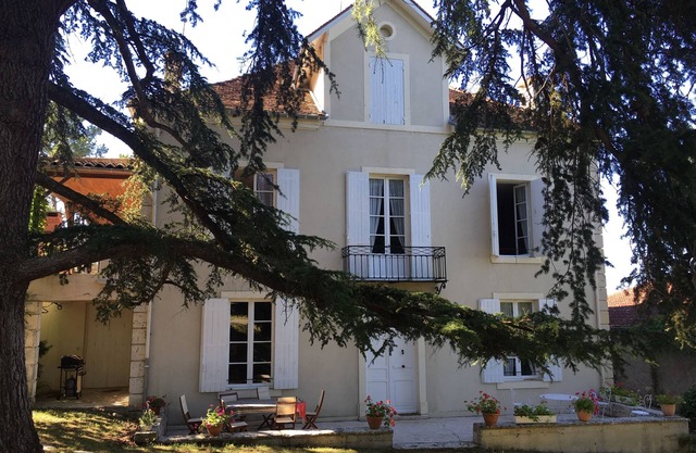 Superbe Maison de Caractère Avec Piscine sur 7 Hectares de Terrain