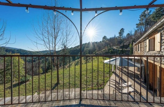 Superbe Maison de Caractère Avec vue et Piscine