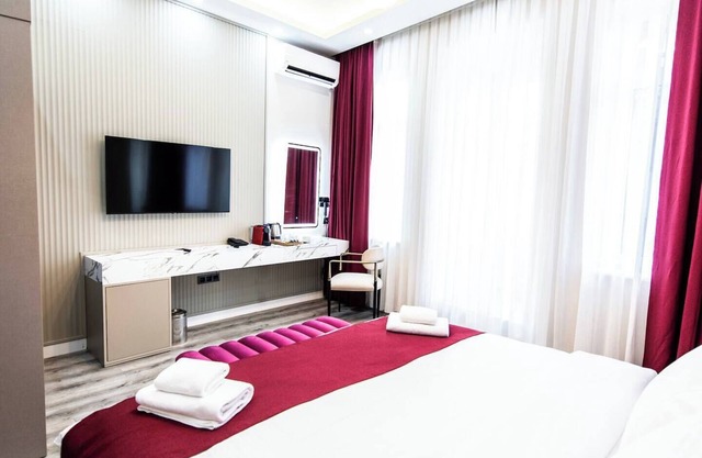 Superior Deluxe Room