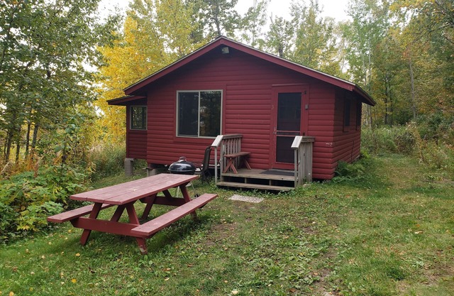 Superior Reflections Cabin 3