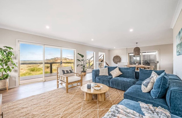 Surfers Reserve - Beachfront