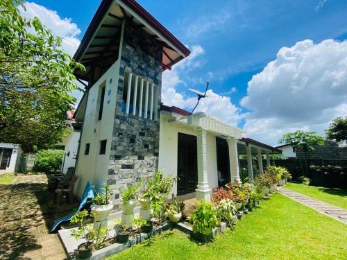 Suriya Homestay