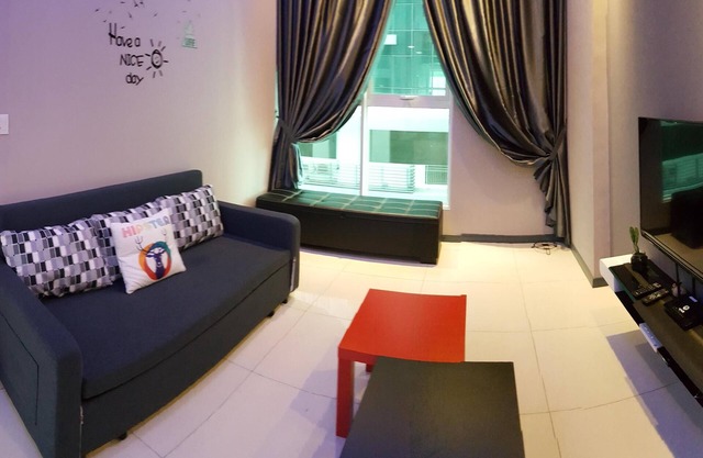 Sutera Avenue@[JiYun@吉云] # New & Modern homestay# 2bedr#up to 10pax#city centre