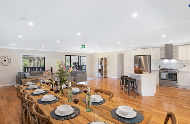 Sutton Forest Retreat - Sophie's Farmhouse
