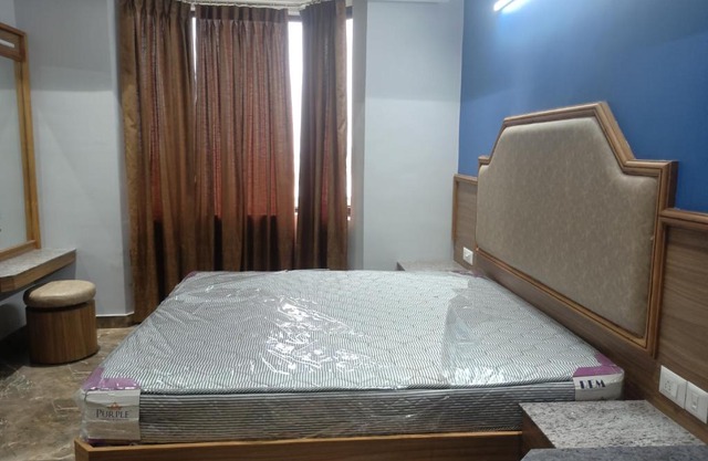 SVK LODGING AND BOARDING