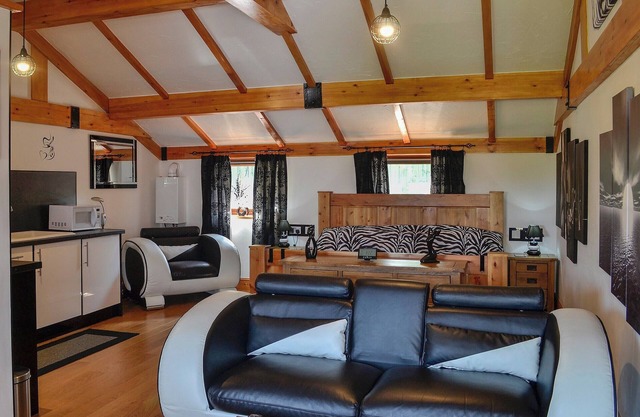 Swallow Cottage - UKC3427