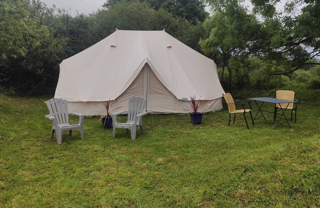 Swallows rest campsite and bell tentnPet friendly family run come and relax