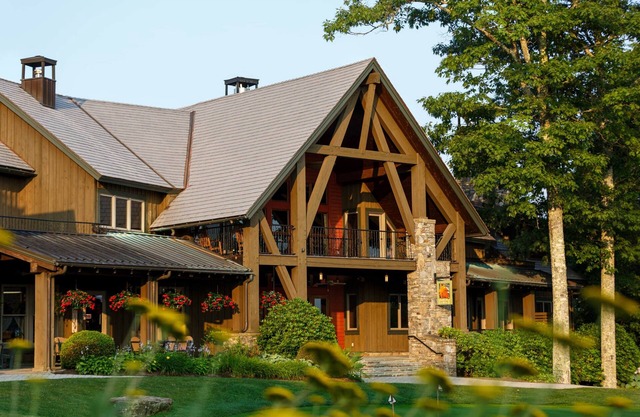 Sweet Birch Suite- Private Club Access