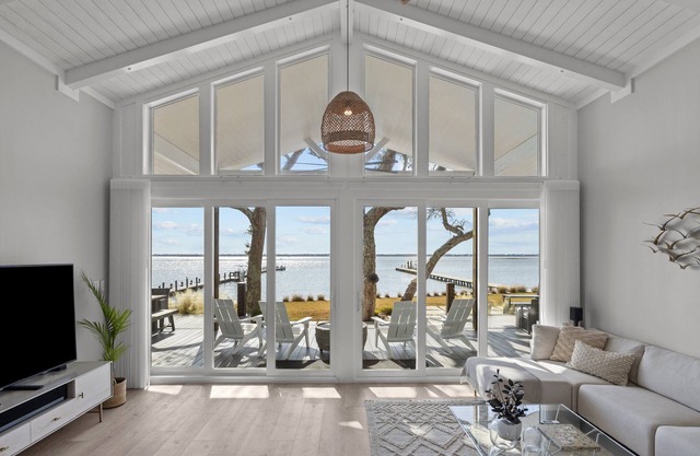 Swept Away, waterfront, live oak paradise for your family get-away
