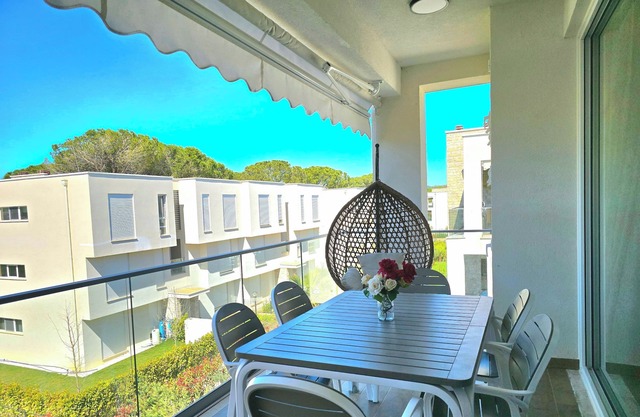 Swiss Sweet Apartment 297, Lalzit Bay, Albania