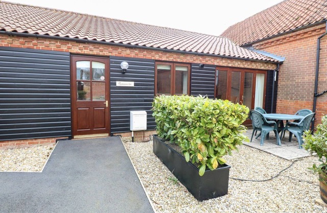 SYCAMORE, family friendly, with a garden in Foulsham