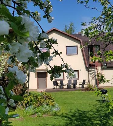 Tähe Holiday Home