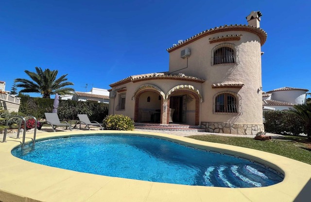 T-0223 Very well maintained villa in Els Poblets