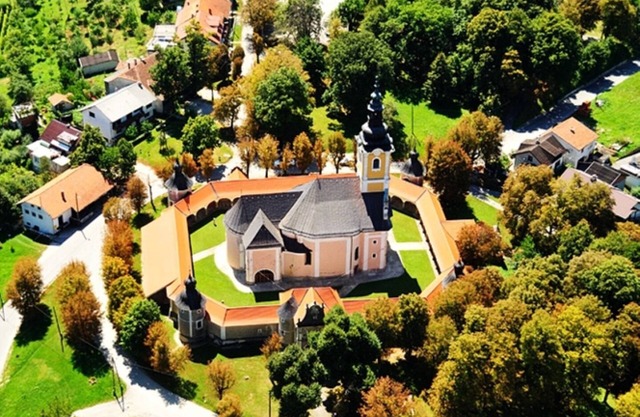 T & P- 200m From Centar City - SA1