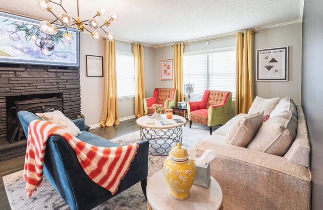 T-Town Bougie Trendy & Fun! Blocks from Expo square!