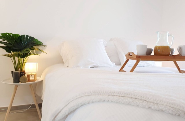 T2 NEW WITH GARDEN AND TERRACE, CLOSE TO BEACHES