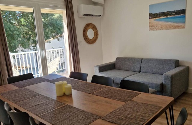 T4, 8 people No. 13 floor Fiori Di Cala Rossa