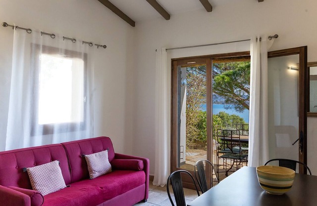 T4-Villa-Ensuite with Bath-Sea view