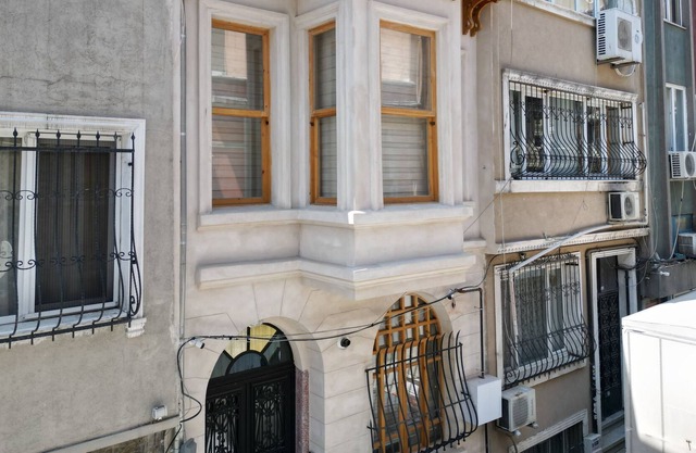 Taksim Triplex