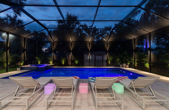 Tampa Outdoor Family Fun/Pool/Spa/Grill/Mini Golf/Games